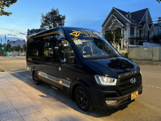 Bảng báo giá thuê xe du lịch TPHCM năm 2024